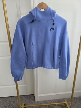Nike Women's Light Blue Funnel Neck Fleece Pullover